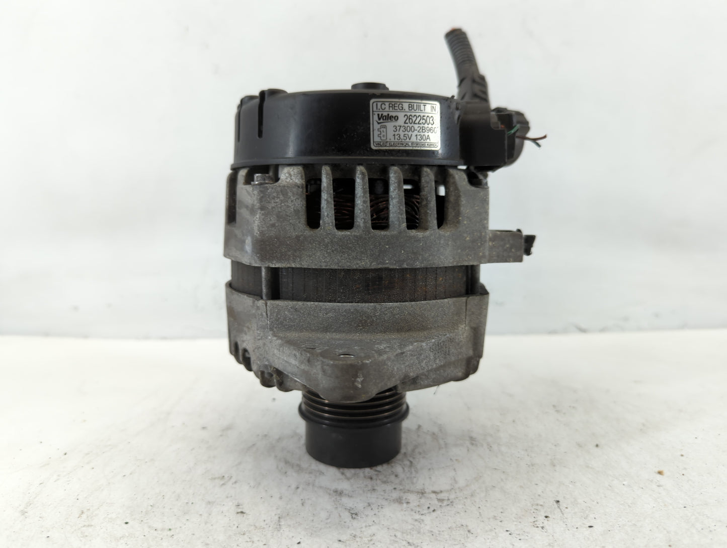 2017-2020 Hyundai Elantra Alternator Replacement Generator Charging Assembly Engine OEM P/N:37300-2B960 2622503 Fits OEM Use