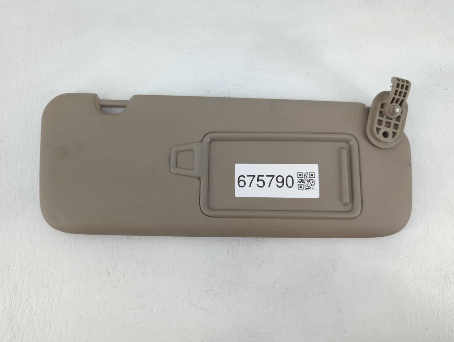 2017-2020 Hyundai Elantra Sun Visor Shade Replacement Passenger Right Mirror Fits Fits 2017 2018 2019 2020 OEM Used Auto Par