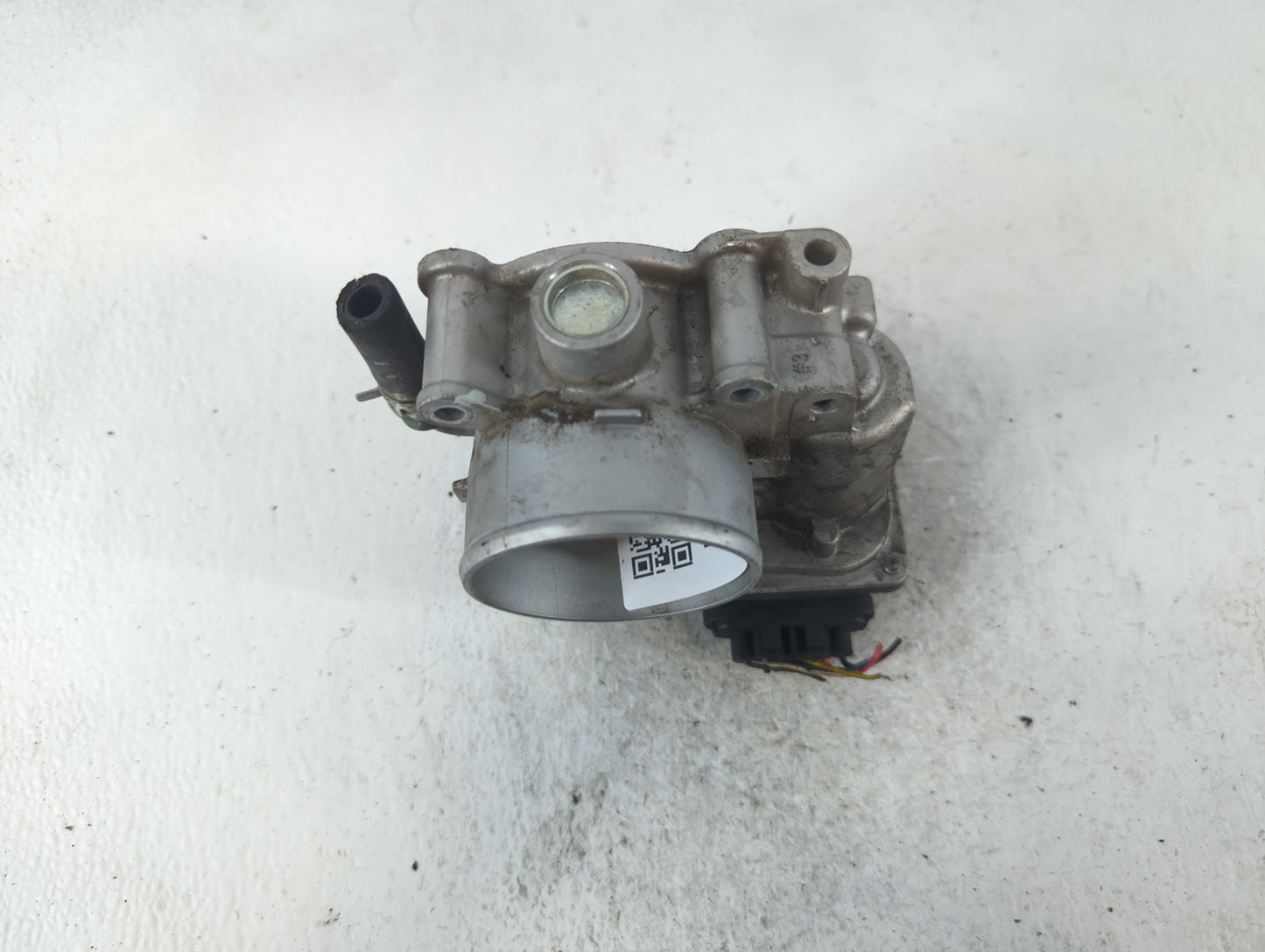 2011-2020 Hyundai Elantra Throttle Body P/N:35100-2E710 Fits Fits 2011 2012 2013 2014 2015 2016 2017 2018 2019 2020 2021 OEM