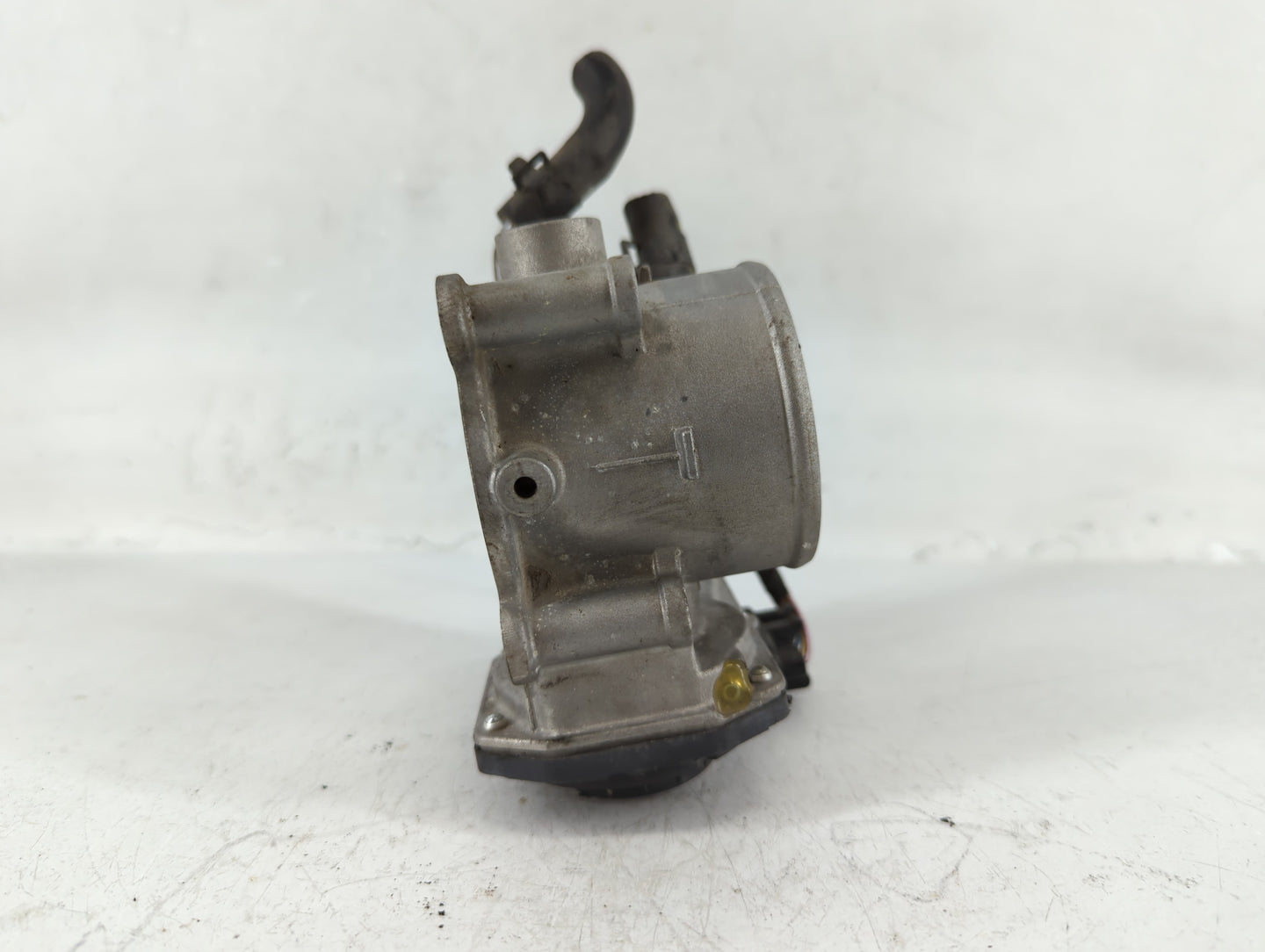 2011-2020 Hyundai Elantra Throttle Body P/N:1570 06Q12 35100-2E000 Fits OEM Used Auto Parts - Oemusedautoparts1.com