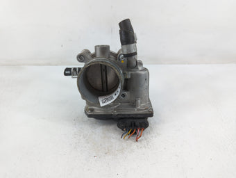 compare product 2017-2020 Hyundai Elantra Throttle Body P/N:5833 08C12 35100-2B340 Fits Fits 2015 2016 2017 2018 2019 2020 2021 2022 OEM Used Auto Parts