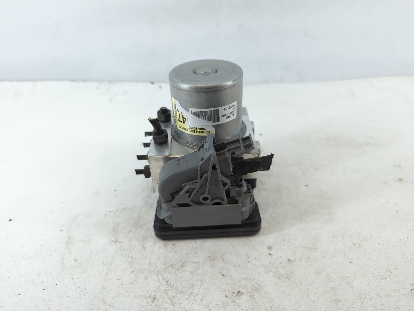2019-2020 Hyundai Elantra ABS Pump Control Module Replacement P/N:F2589-22900 Fits Fits 2019 2020 OEM Used Auto Parts - Oemu