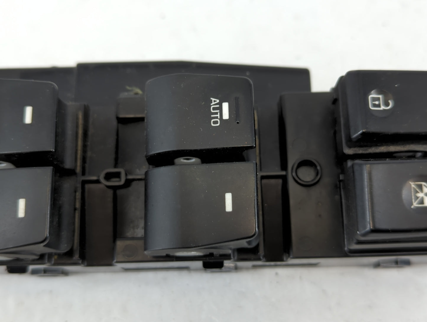 2017-2020 Hyundai Elantra Master Power Window Switch Replacement Driver Side Left P/N:0000360 93570F2000 Fits OEM Used Auto 