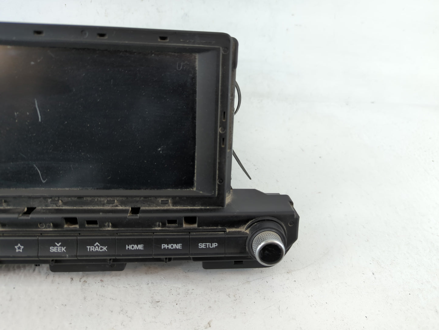 2019-2020 Hyundai Elantra Am Fm Cd Player Radio Receiver - Oemusedautoparts1.com