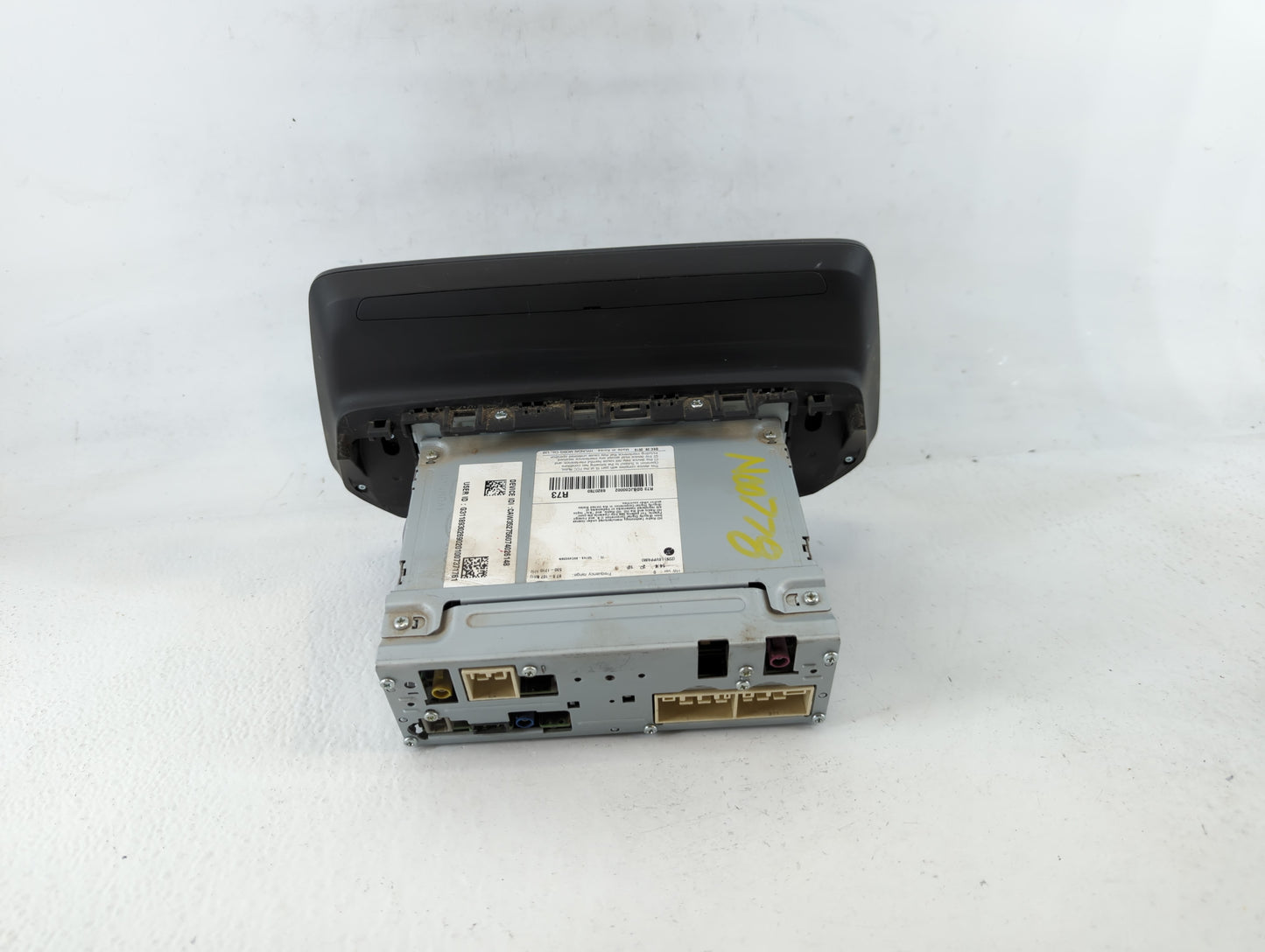 Hyundai Elantra Information Display Screen - Oemusedautoparts1.com