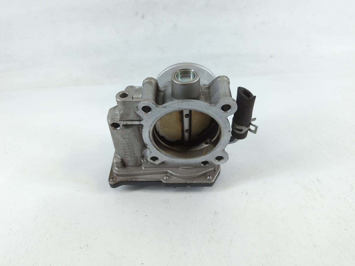 2011-2020 Hyundai Elantra Throttle Body P/N:6100 02E16 35100-2E710 Fits OEM Used Auto Parts - Oemusedautoparts1.com