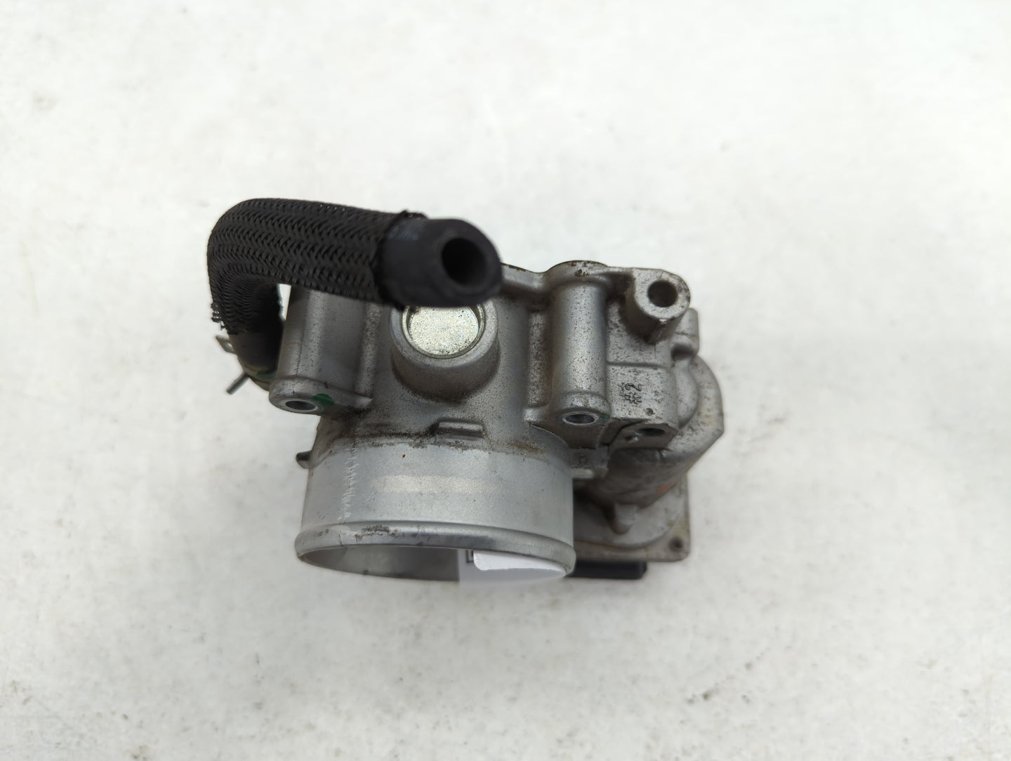 2017-2020 Hyundai Elantra Throttle Body P/N:6100 07C10 35100-25710 Fits Fits 2017 2018 2019 2020 OEM Used Auto Parts - Oemus