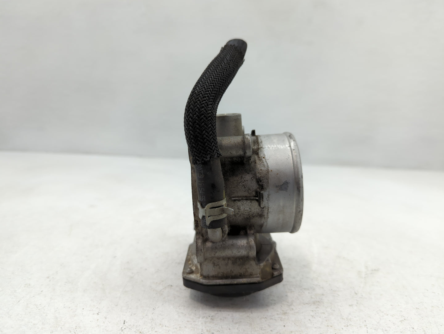 2017-2020 Hyundai Elantra Throttle Body P/N:6100 07C10 35100-25710 Fits Fits 2017 2018 2019 2020 OEM Used Auto Parts - Oemus
