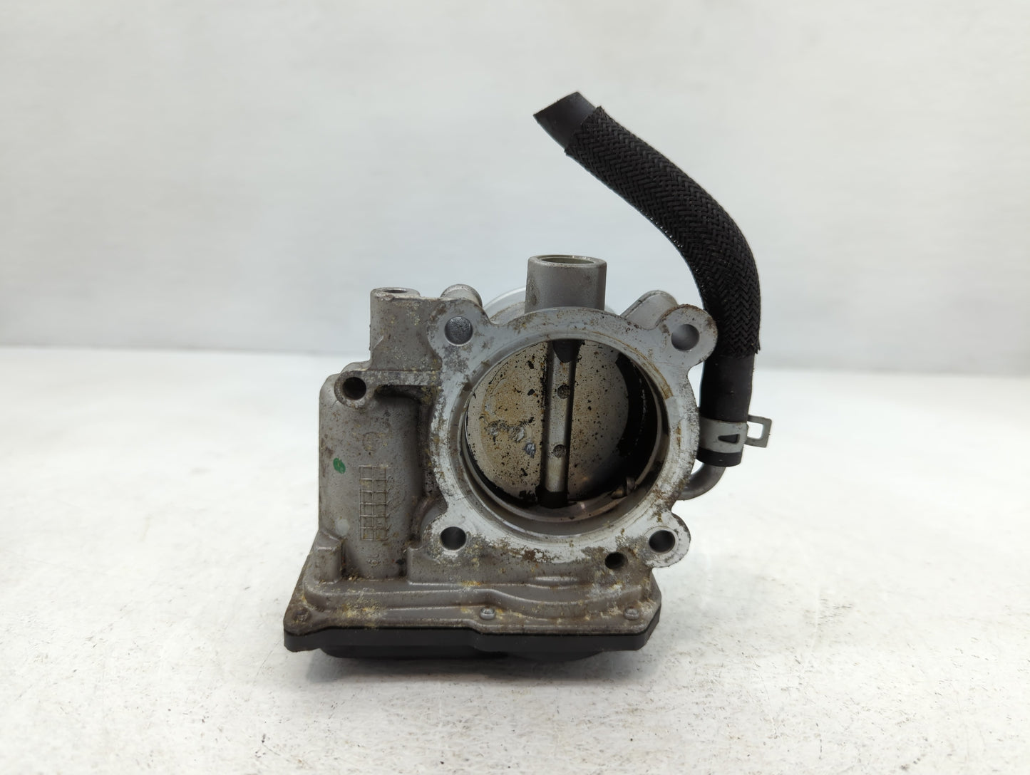 2017-2020 Hyundai Elantra Throttle Body P/N:6100 07C10 35100-25710 Fits Fits 2017 2018 2019 2020 OEM Used Auto Parts - Oemus