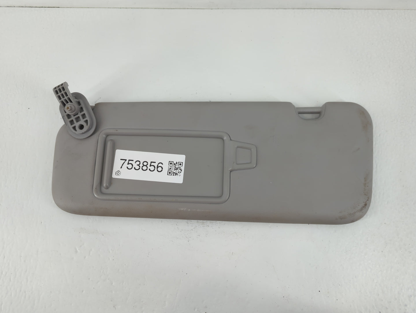 2017-2020 Hyundai Elantra Sun Visor Shade Replacement Passenger Right Mirror Fits Fits 2017 2018 2019 2020 OEM Used Auto Par