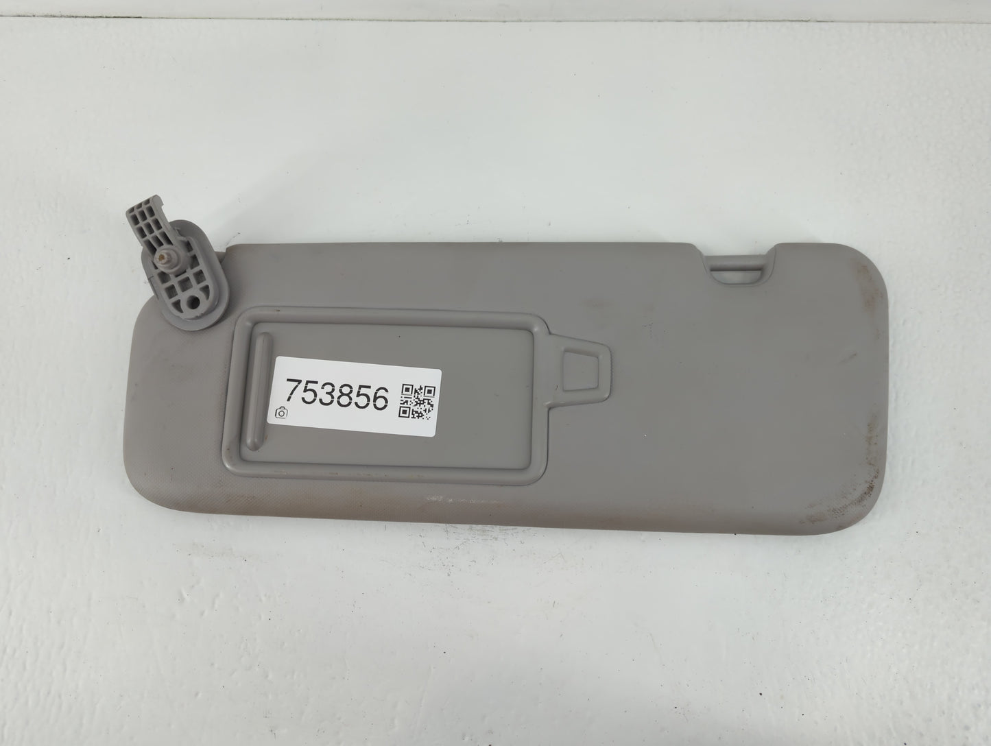 2017-2020 Hyundai Elantra Sun Visor Shade Replacement Passenger Right Mirror Fits Fits 2017 2018 2019 2020 OEM Used Auto Par