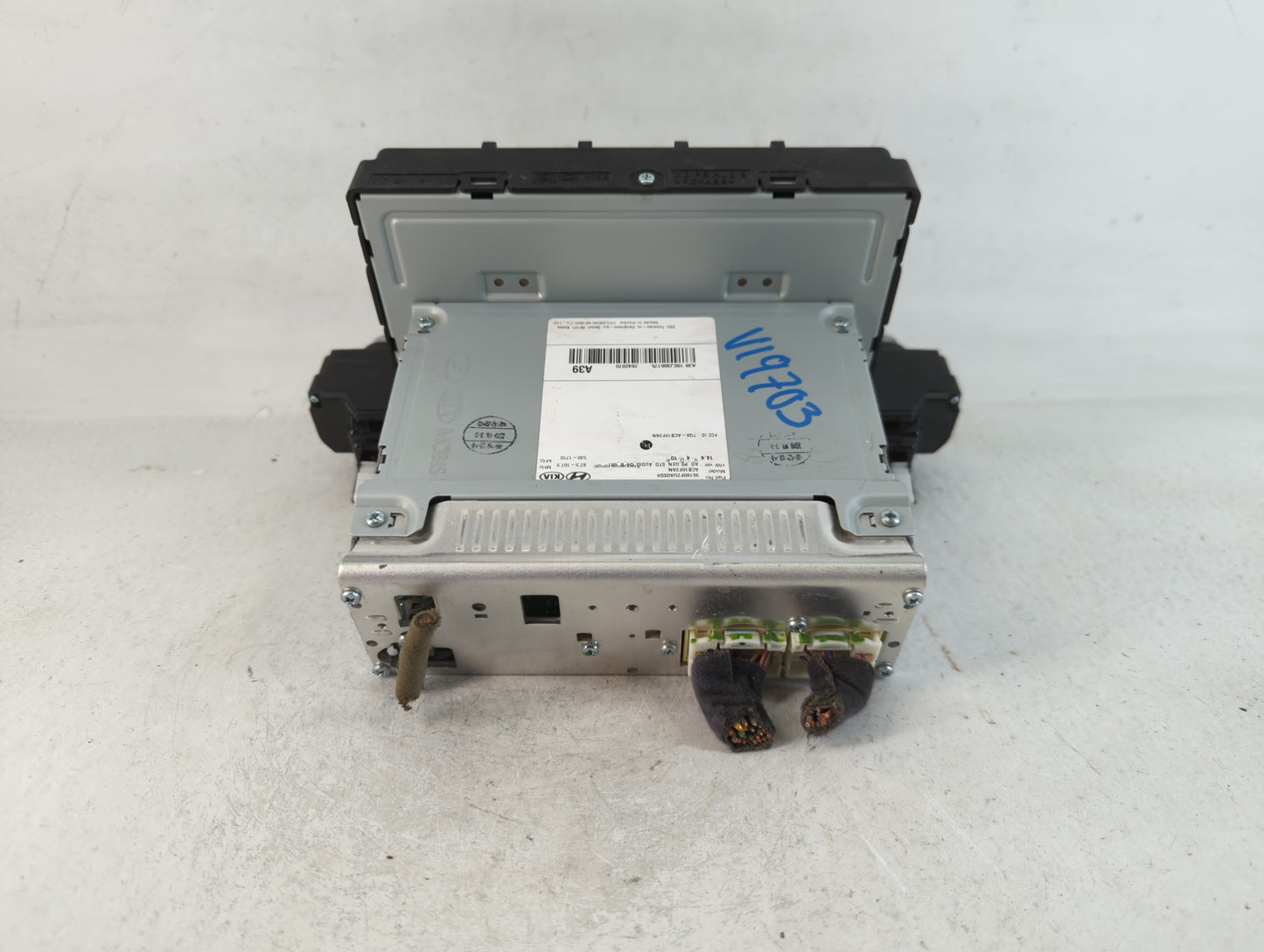 2019-2020 Hyundai Elantra Am Fm Cd Player Radio Receiver - Oemusedautoparts1.com
