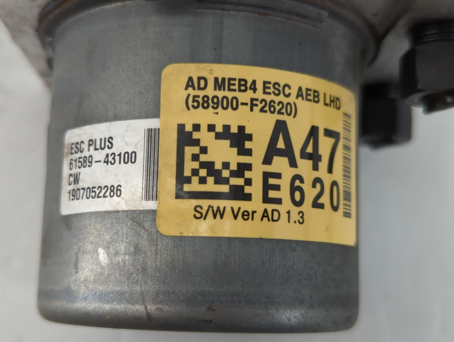 2019-2020 Hyundai Elantra ABS Pump Control Module Replacement P/N:58910-F2620 F2589-22900 Fits Fits 2019 2020 OEM Used Auto 