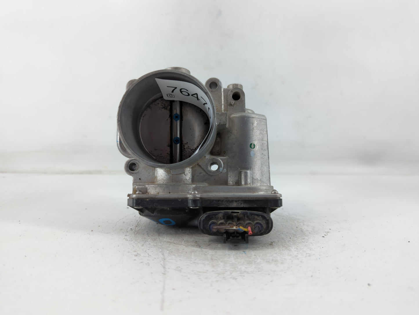 2011-2020 Hyundai Elantra Throttle Body P/N:35100-2E710 Fits Fits 2011 2012 2013 2014 2015 2016 2017 2018 2019 2020 2021 OEM