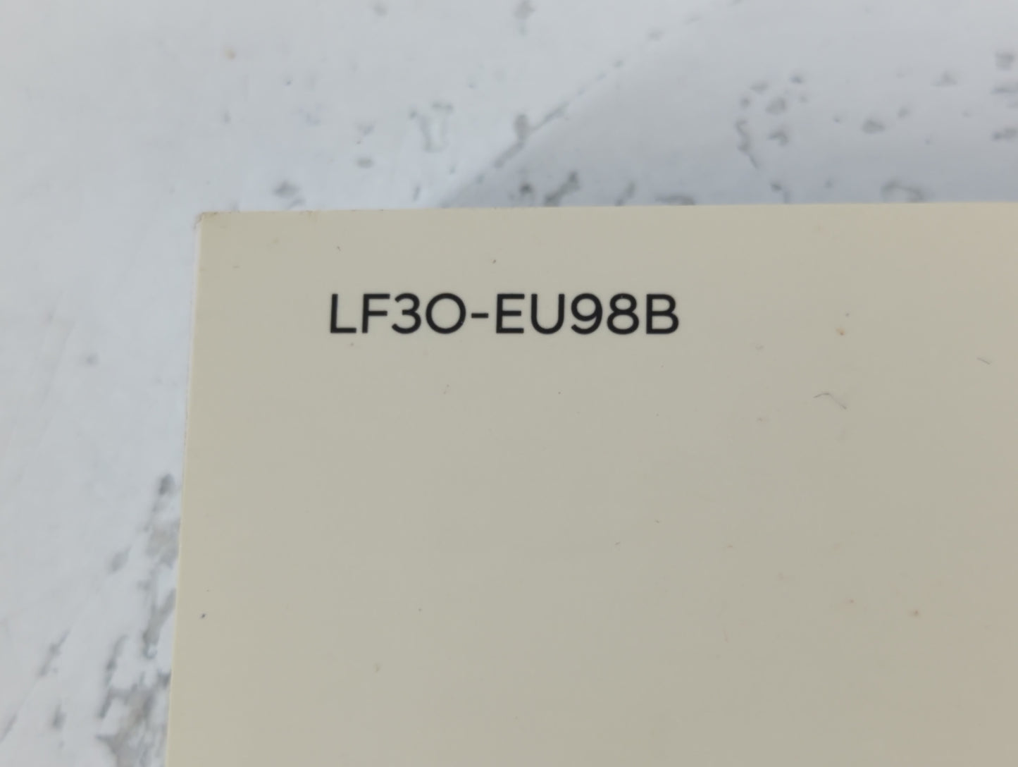 2020 Hyundai Elantra Owners Manual Book Guide P/N:LF3O-EU98B OEM Used Auto Parts - Oemusedautoparts1.com