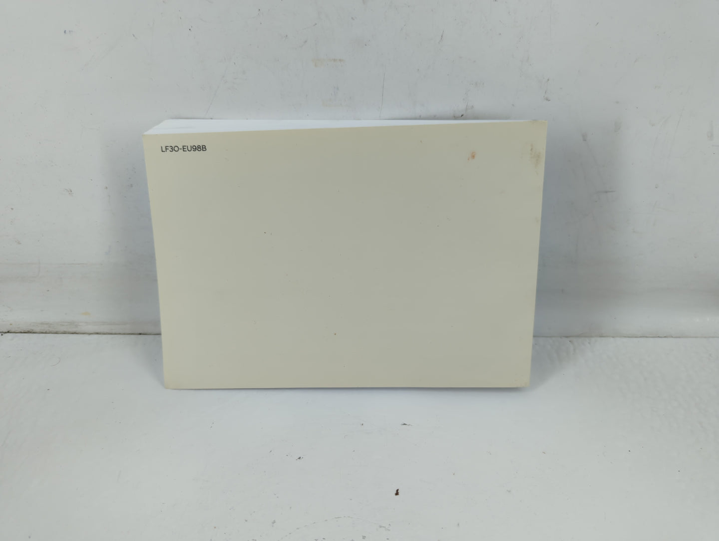 2020 Hyundai Elantra Owners Manual Book Guide P/N:LF3O-EU98B OEM Used Auto Parts - Oemusedautoparts1.com