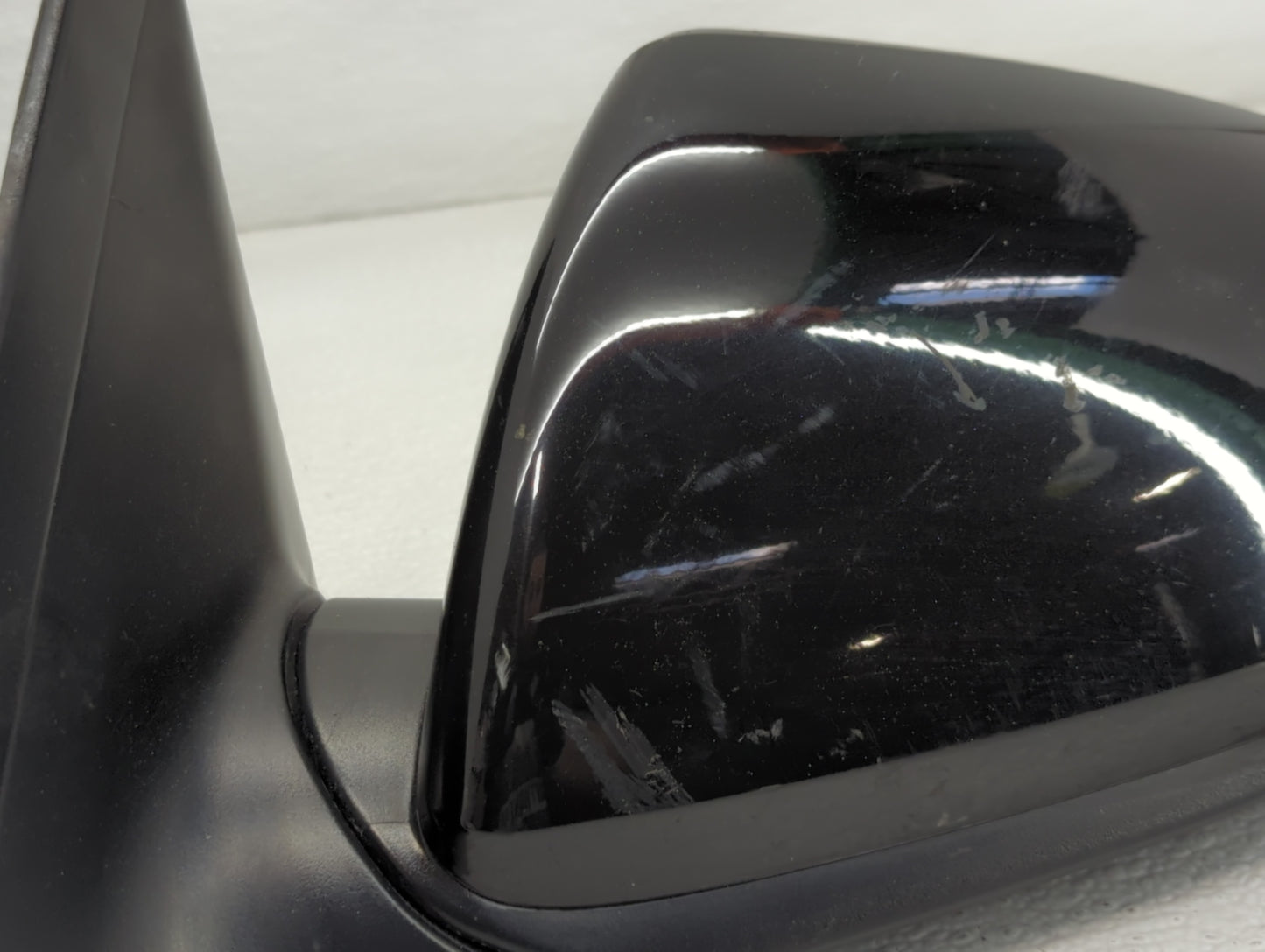 2017-2020 Hyundai Elantra Driver Side View Mirror - Left Door Mirror OEM Used - Oemusedautoparts1.com