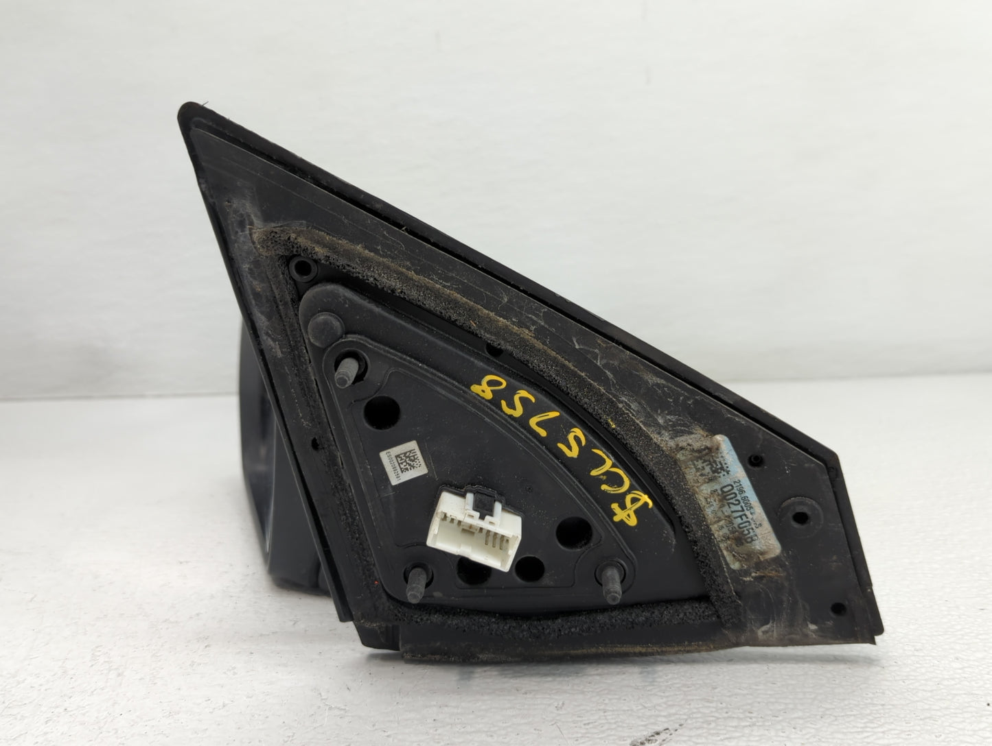 2017-2020 Hyundai Elantra Driver Side View Mirror - Left Door Mirror OEM Used - Oemusedautoparts1.com