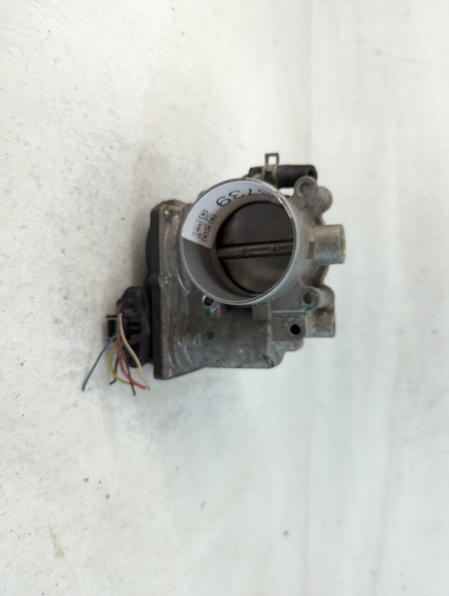 2011-2020 Hyundai Elantra Throttle Body P/N:35100-2E710 Fits Fits 2011 2012 2013 2014 2015 2016 2017 2018 2019 2020 2021 OEM