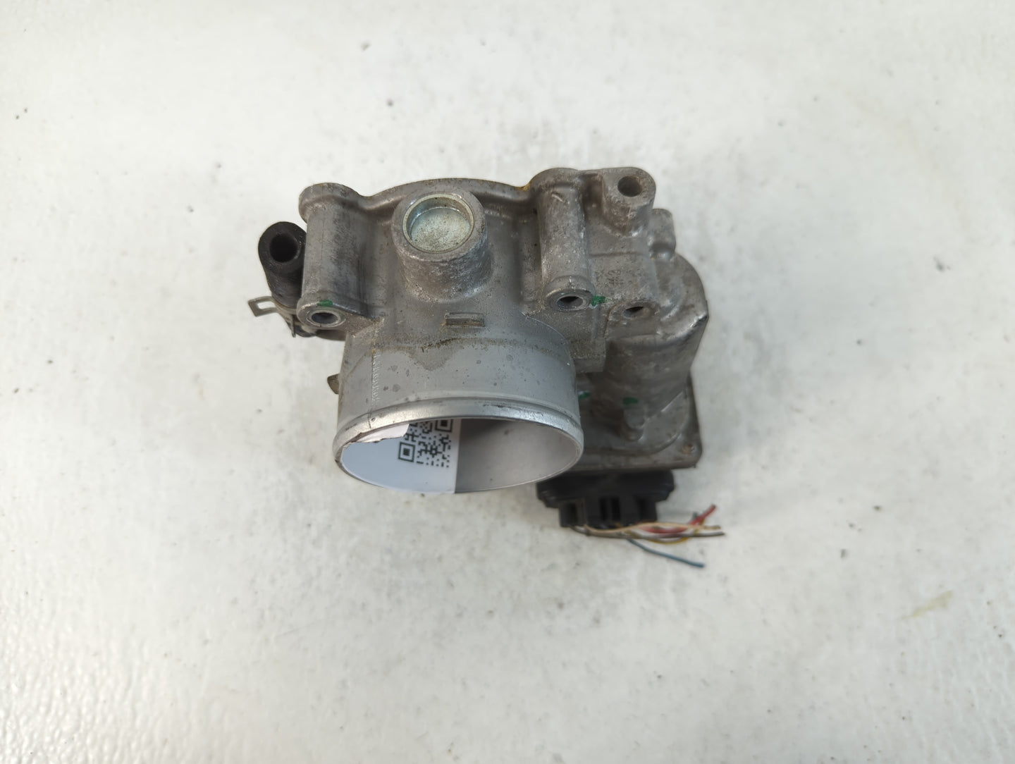2011-2020 Hyundai Elantra Throttle Body P/N:35100-2E710 Fits Fits 2011 2012 2013 2014 2015 2016 2017 2018 2019 2020 2021 OEM