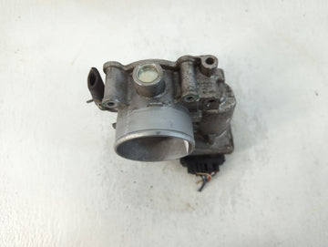 2011-2020 Hyundai Elantra Throttle Body P/N:35100-2E710 Fits Fits 2011 2012 2013 2014 2015 2016 2017 2018 2019 2020 2021 OEM Used Auto Parts
