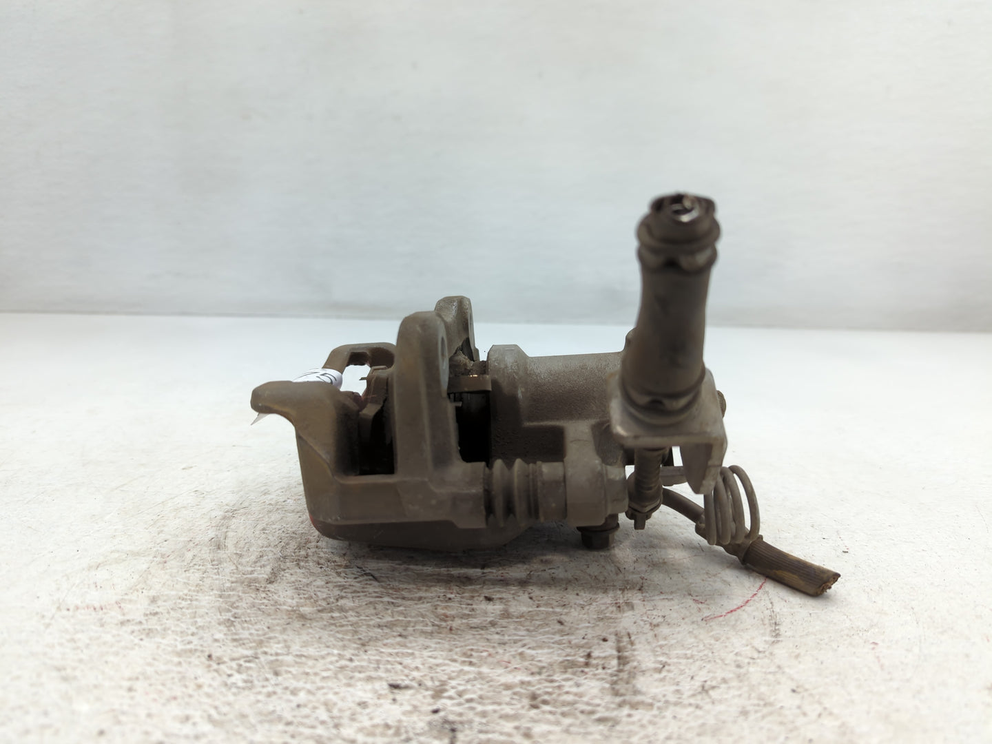2017-2020 Hyundai Elantra Front Passenger Right Brake Caliper - Oemusedautoparts1.com