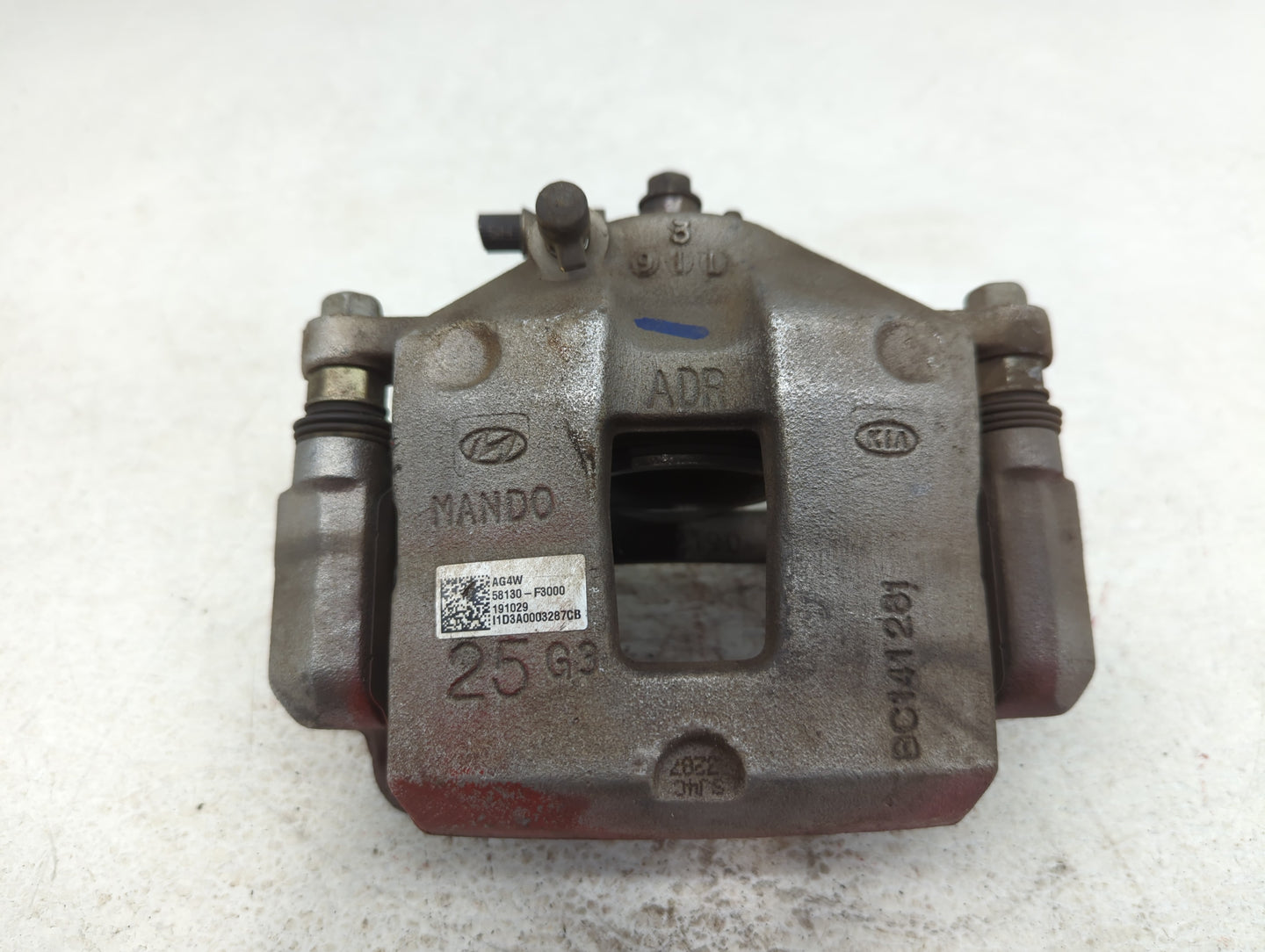 2017-2020 Hyundai Elantra Front Driver Left Brake Caliper - Oemusedautoparts1.com