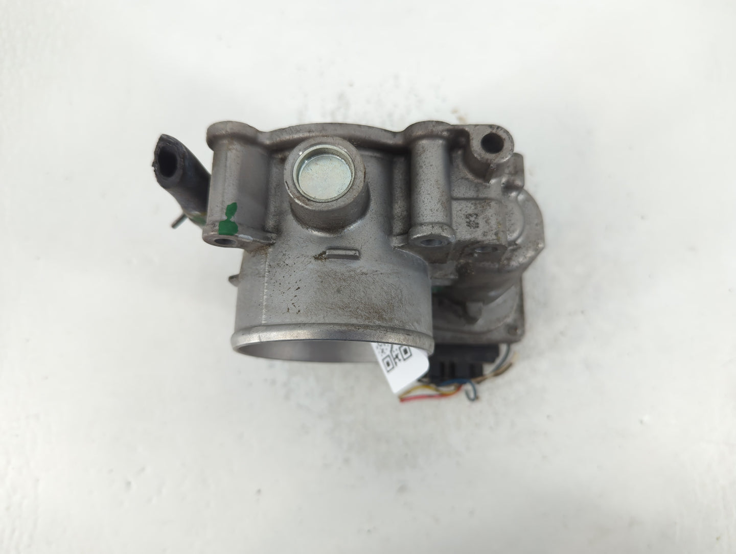 2011-2020 Hyundai Elantra Throttle Body P/N:35100-2E710 Fits Fits 2011 2012 2013 2014 2015 2016 2017 2018 2019 2020 2021 OEM