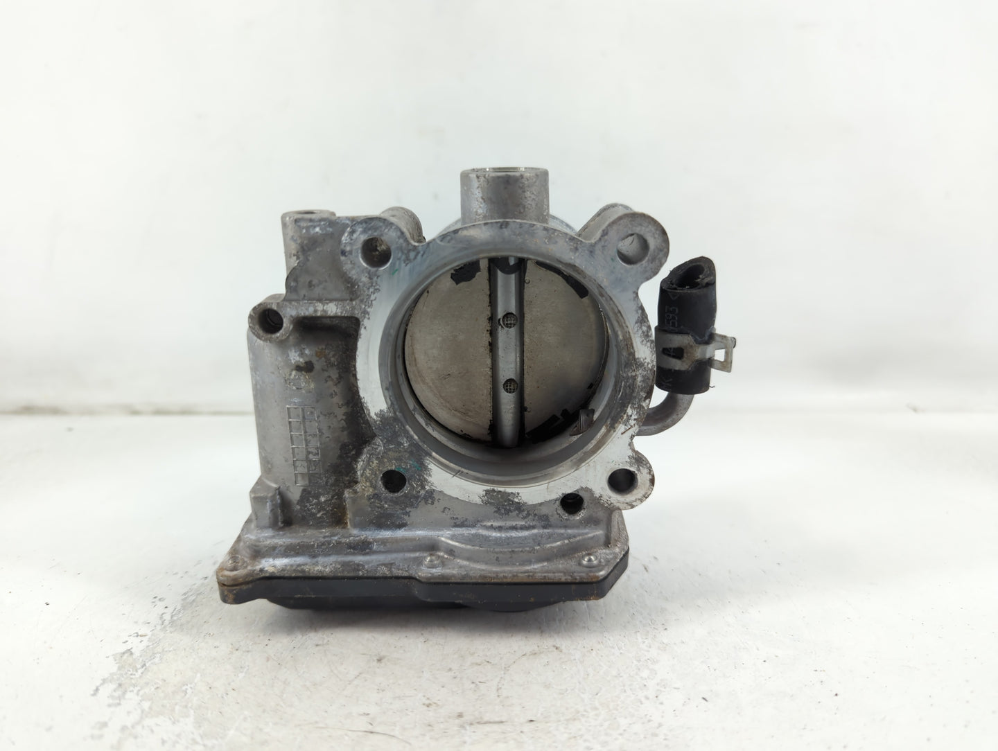 2011-2020 Hyundai Elantra Throttle Body P/N:35100-2E710 Fits Fits 2011 2012 2013 2014 2015 2016 2017 2018 2019 2020 2021 OEM