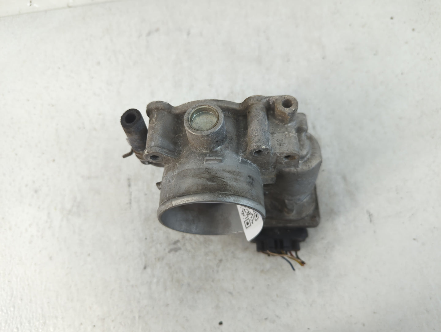 2020 Hyundai Elantra Throttle Body P/N:35100-2E710 Fits OEM Used Auto Parts - Oemusedautoparts1.com