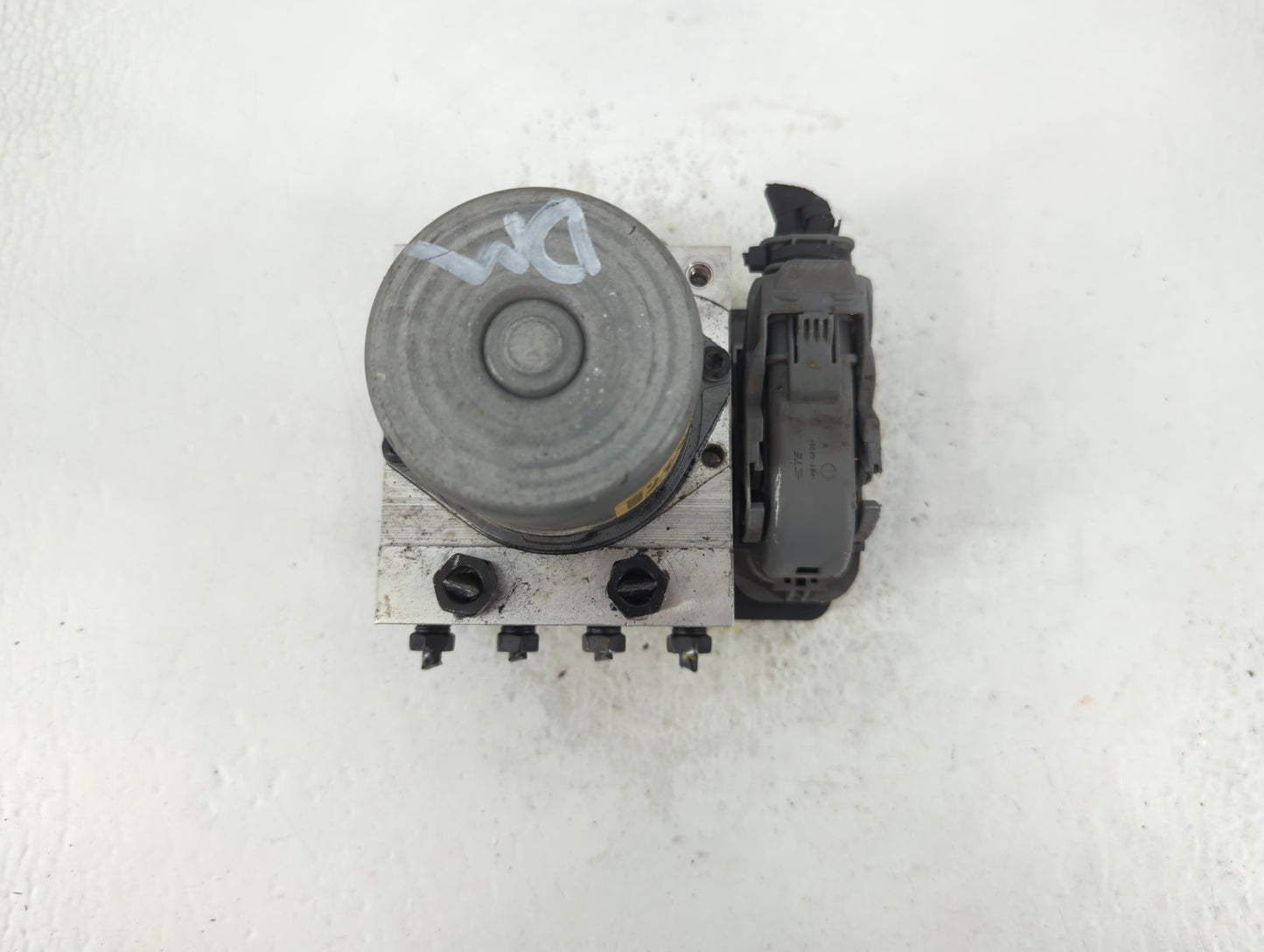 2019-2020 Hyundai Elantra ABS Pump Control Module Replacement P/N:61589-43100 58900-F2620 Fits Fits 2019 2020 OEM Used Auto 