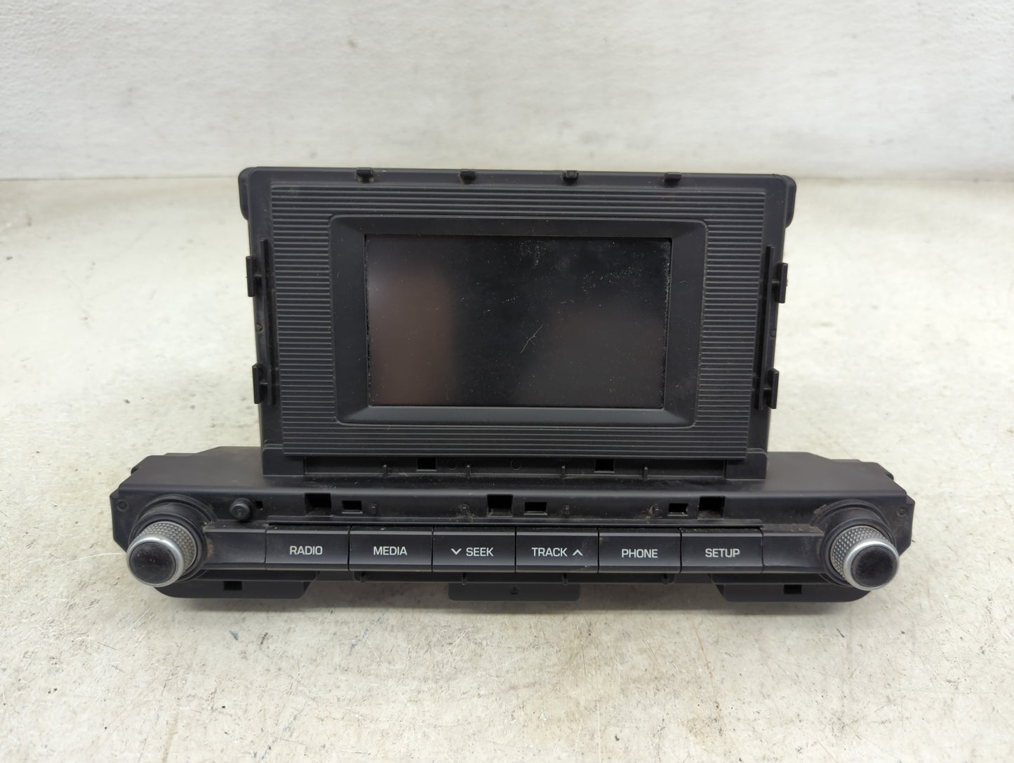 2019-2020 Hyundai Elantra Radio AM FM Cd Player Receiver Replacement P/N:96180F2UA0SSH Fits Fits 2019 2020 OEM Used Auto Par