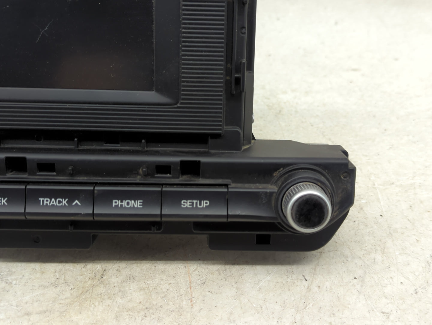 2019-2020 Hyundai Elantra Radio AM FM Cd Player Receiver Replacement P/N:96180F2UA0SSH Fits Fits 2019 2020 OEM Used Auto Par