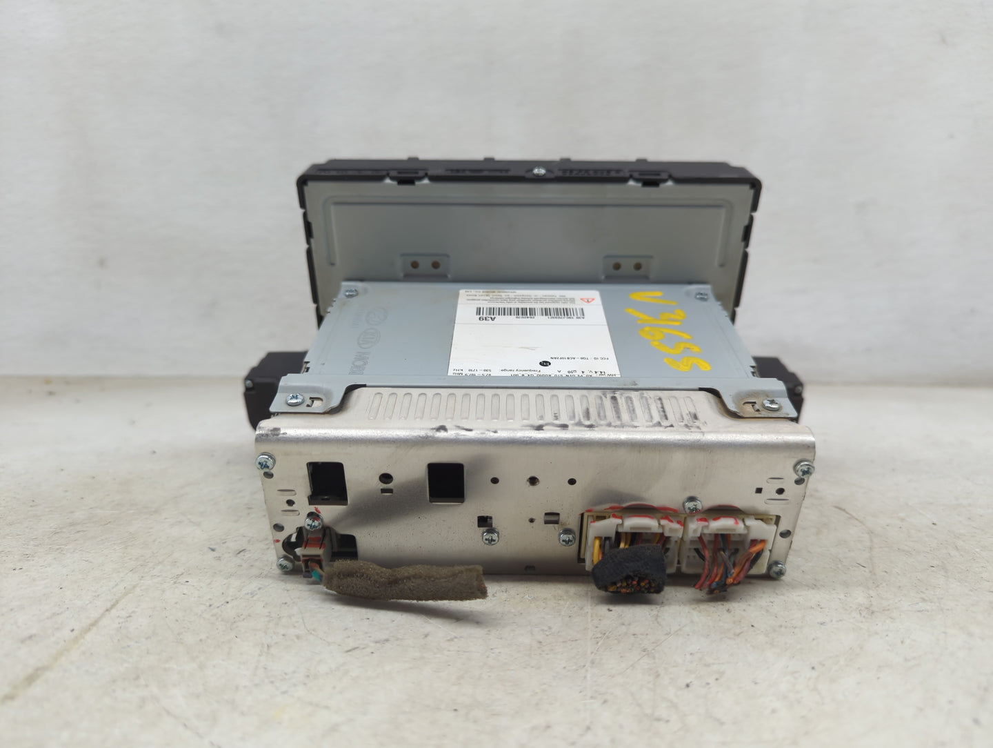 2019-2020 Hyundai Elantra Radio AM FM Cd Player Receiver Replacement P/N:96180F2UA0SSH Fits Fits 2019 2020 OEM Used Auto Par
