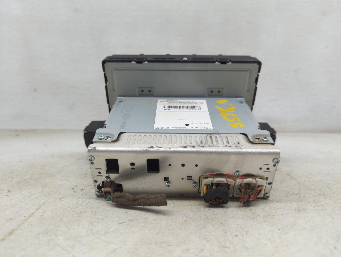 2019-2020 Hyundai Elantra Radio AM FM Cd Player Receiver Replacement P/N:96180F2UA0SSH Fits Fits 2019 2020 OEM Used Auto Par