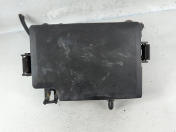 2019-2020 Hyundai Elantra Fusebox Fuse Box Panel Relay Module P/N:91956-F2025 Fits Fits 2019 2020 OEM Used Auto Parts - Oemu