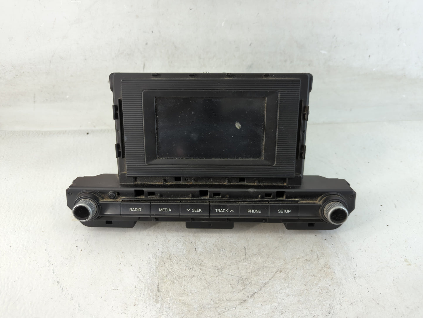 2019-2020 Hyundai Elantra Radio AM FM Cd Player Receiver Replacement P/N:96180F2UA0SSH Fits Fits 2019 2020 OEM Used Auto Par