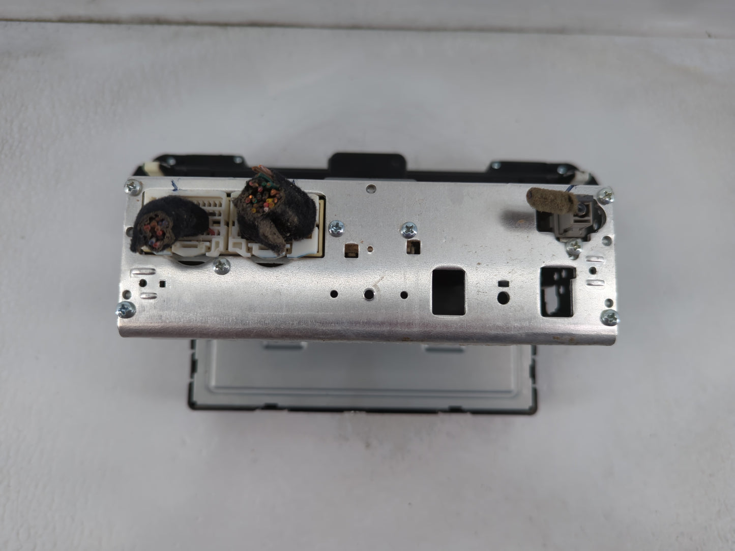 2019-2020 Hyundai Elantra Radio AM FM Cd Player Receiver Replacement P/N:96180F2UASSH Fits Fits 2019 2020 OEM Used Auto Part