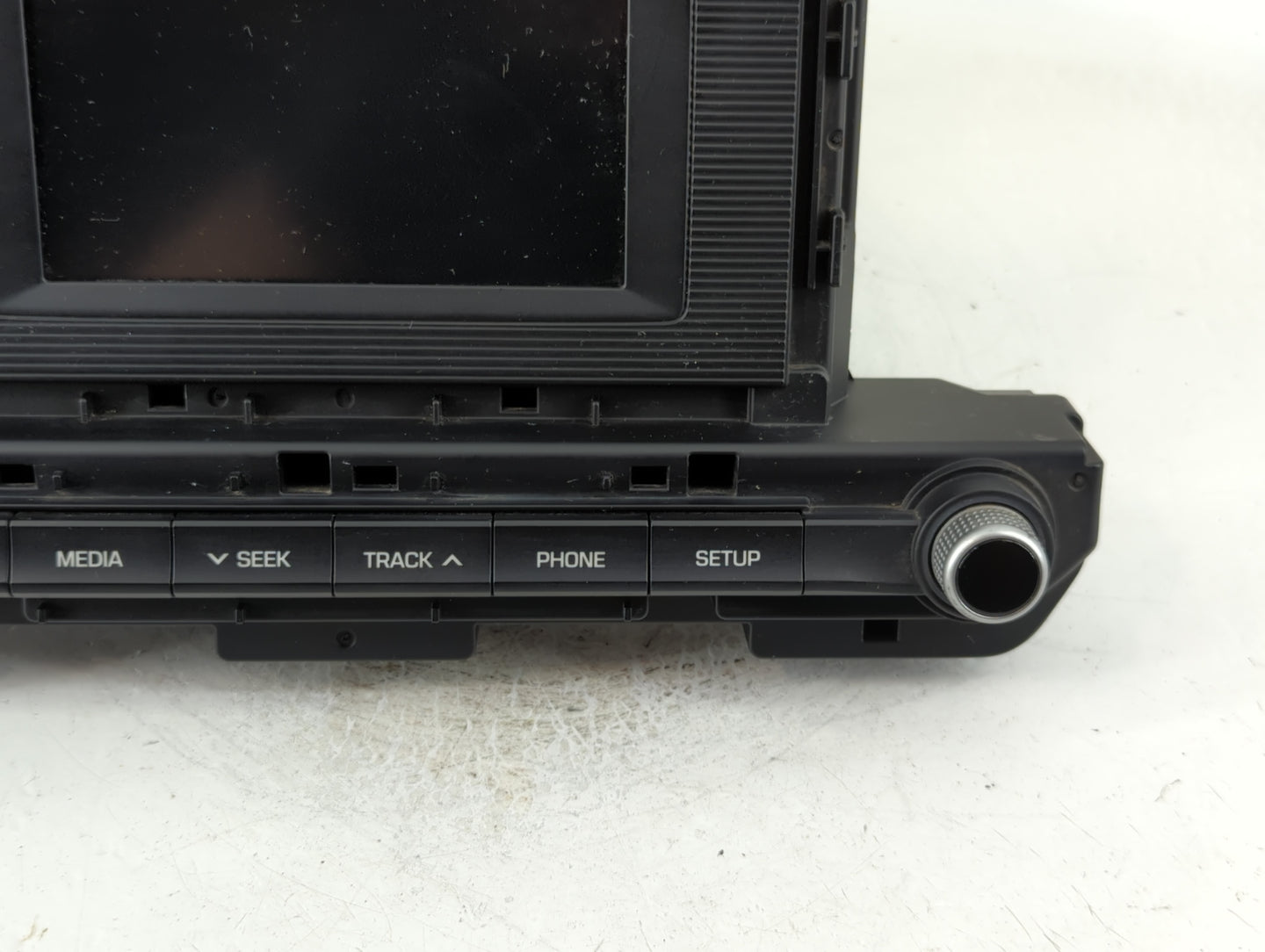 2019-2020 Hyundai Elantra Radio AM FM Cd Player Receiver Replacement P/N:96160-F2UC0SSH Fits Fits 2019 2020 OEM Used Auto Pa