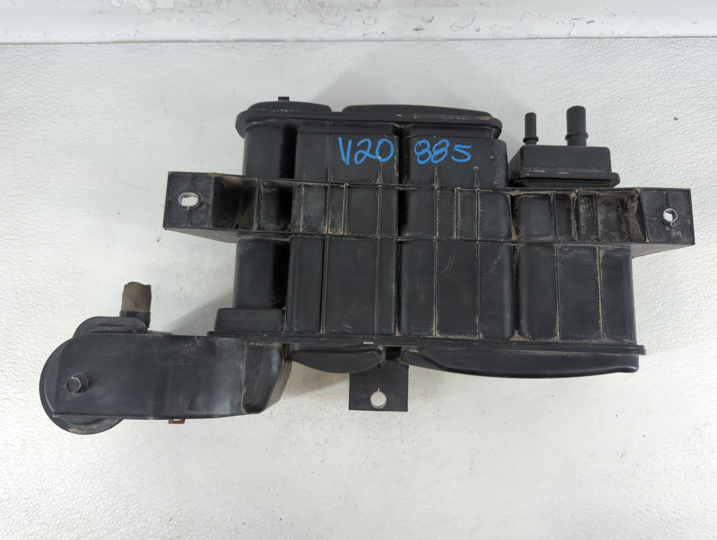 2020 Hyundai Elantra Fuel Vapor Charcoal Canister 913340 - Oemusedautoparts1.com