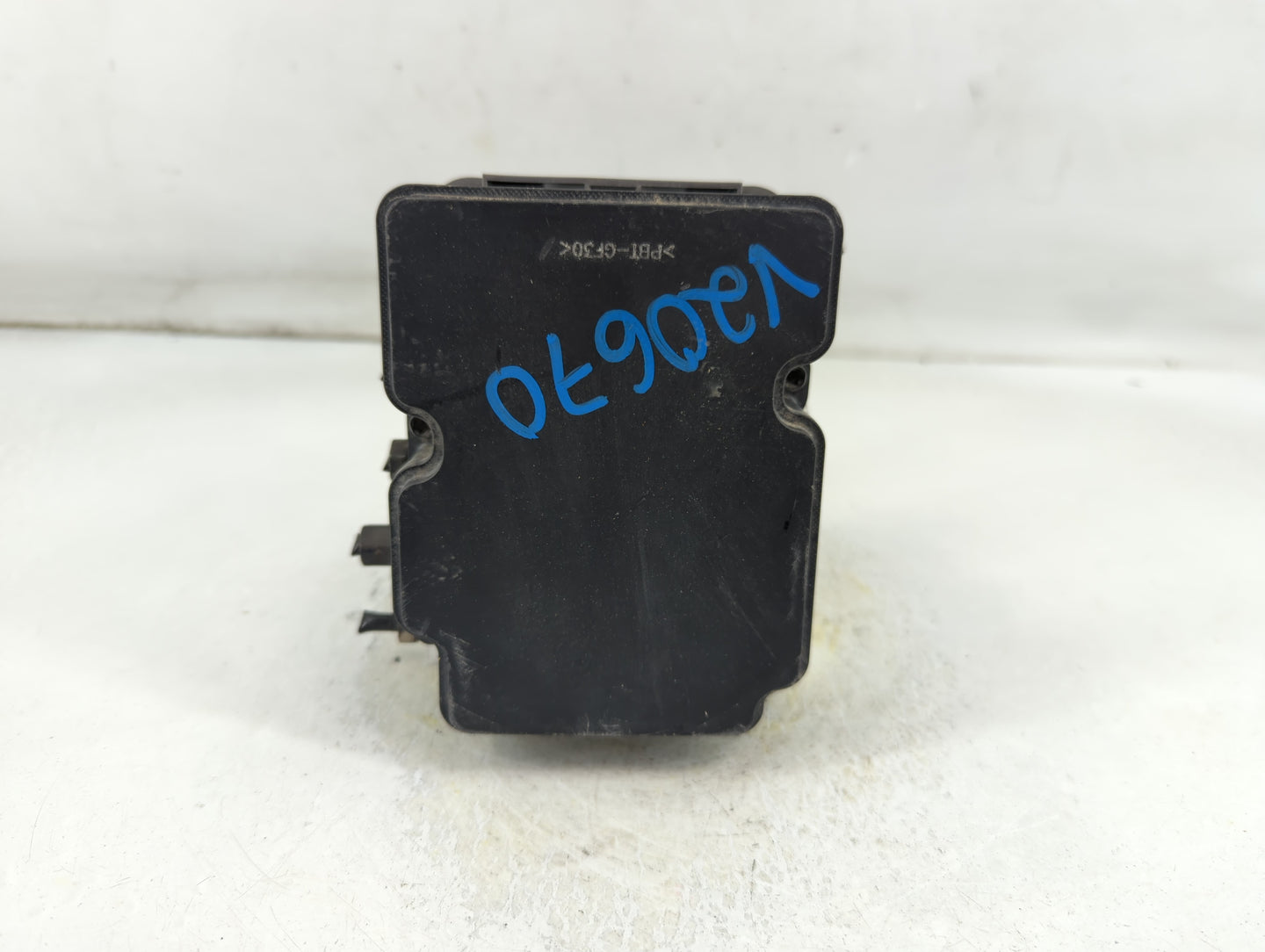 2019-2020 Hyundai Elantra ABS Pump Control Module Replacement P/N:58900-F2620 Fits Fits 2019 2020 OEM Used Auto Parts - Oemu