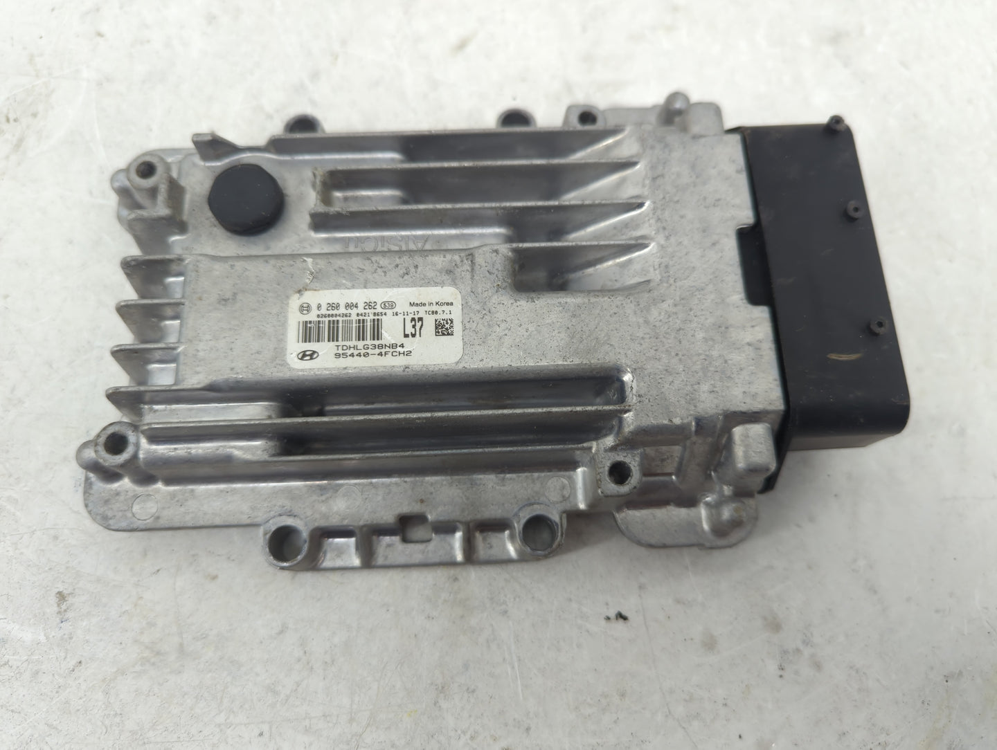 2020 Hyundai Genesis PCM Engine Control Computer ECU ECM PCU OEM P/N:0260004262 Fits OEM Used Auto Parts - Oemusedautoparts1