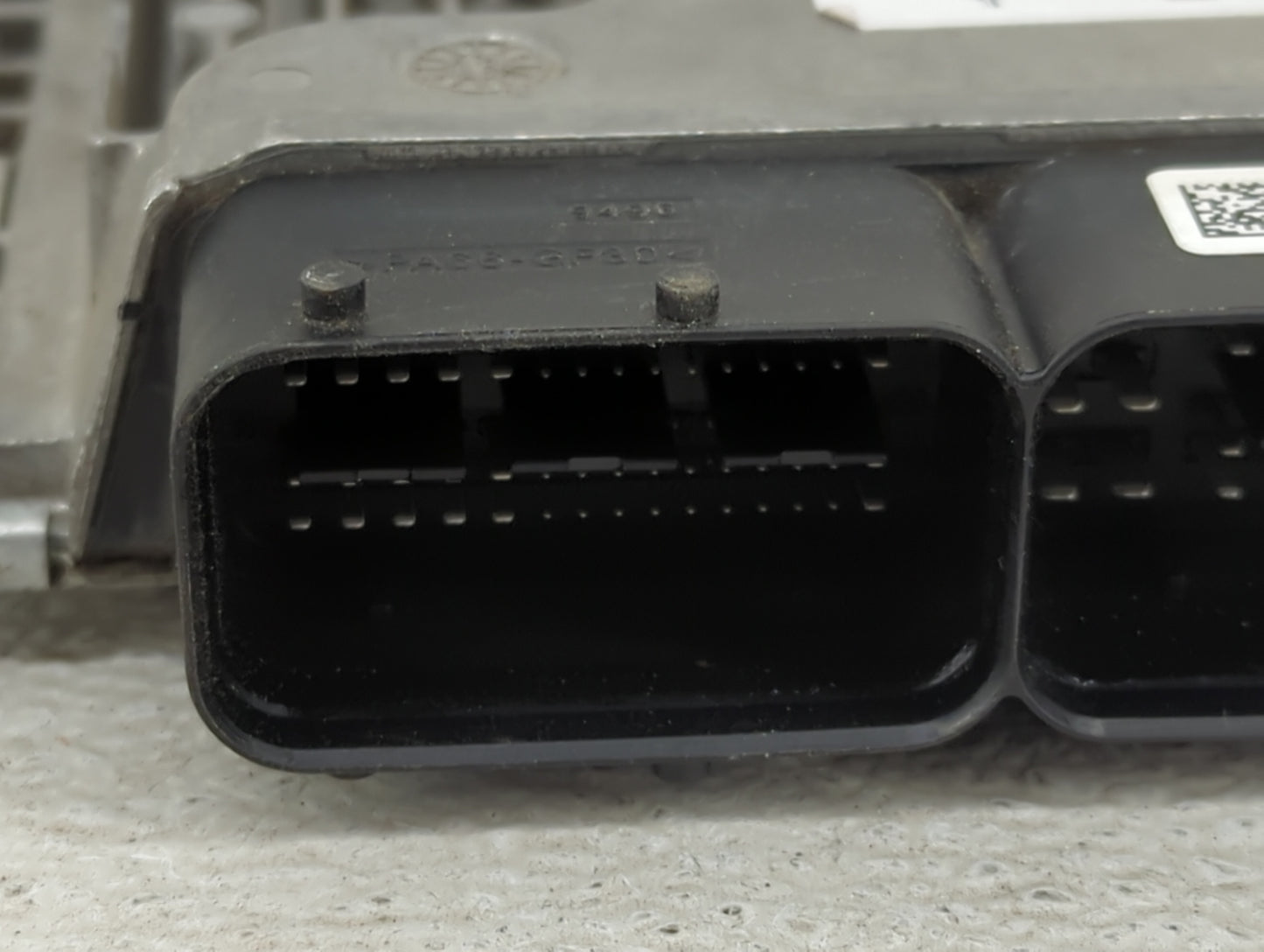 2017-2020 Hyundai Ioniq PCM Engine Control Computer ECU ECM PCU OEM P/N:39101-03HS1 39110-03HS1 Fits Fits 2017 2018 2019 202