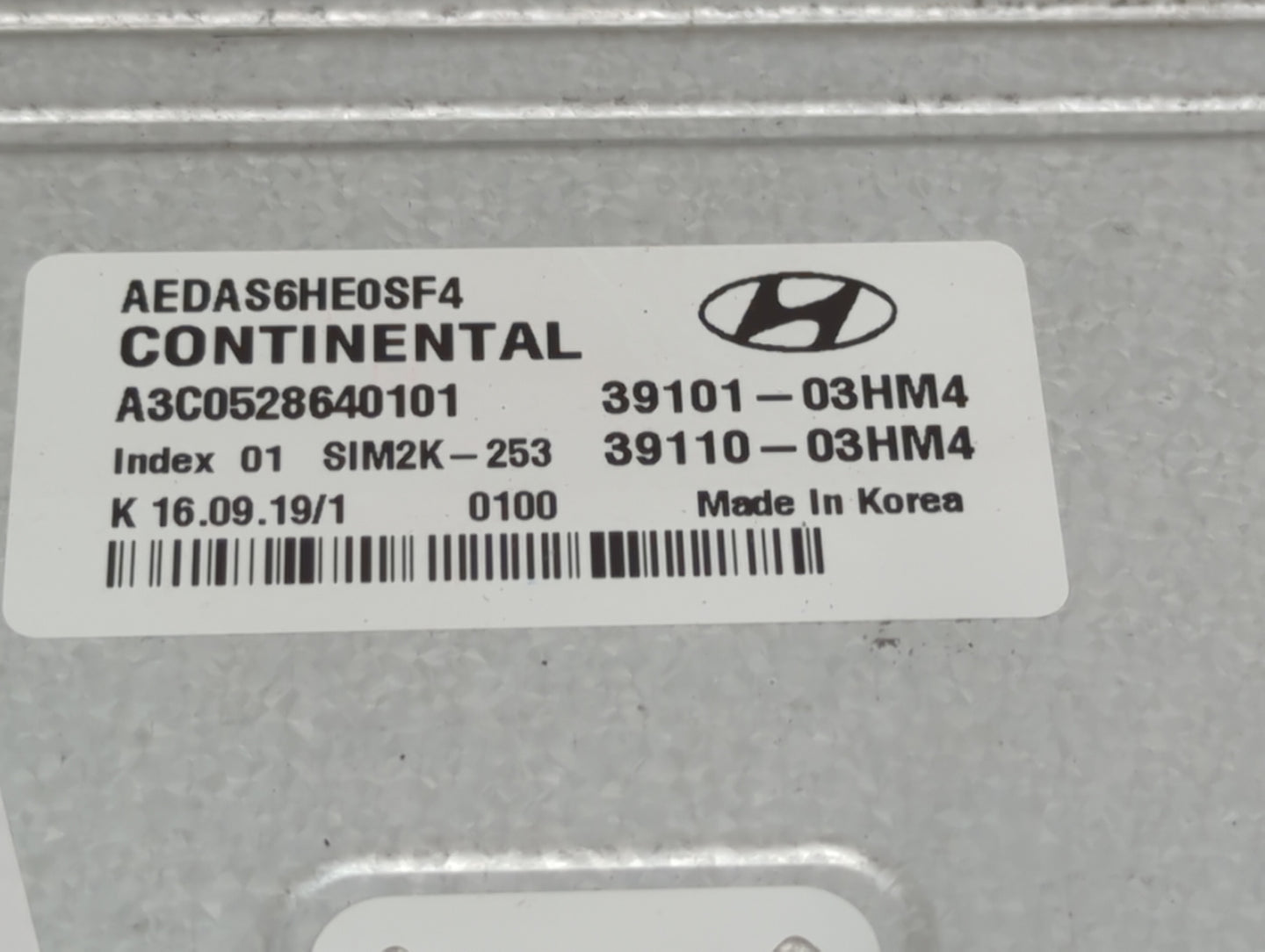 2017-2020 Hyundai Ioniq PCM Engine Control Computer ECU ECM PCU OEM P/N:39101-03HM4 39110-03HM4 Fits Fits 2017 2018 2019 202