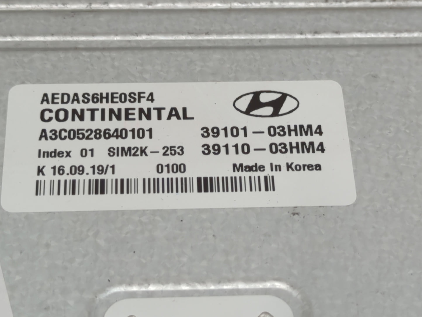 2017-2020 Hyundai Ioniq PCM Engine Control Computer ECU ECM PCU OEM P/N:39101-03HM4 39110-03HM4 Fits Fits 2017 2018 2019 202