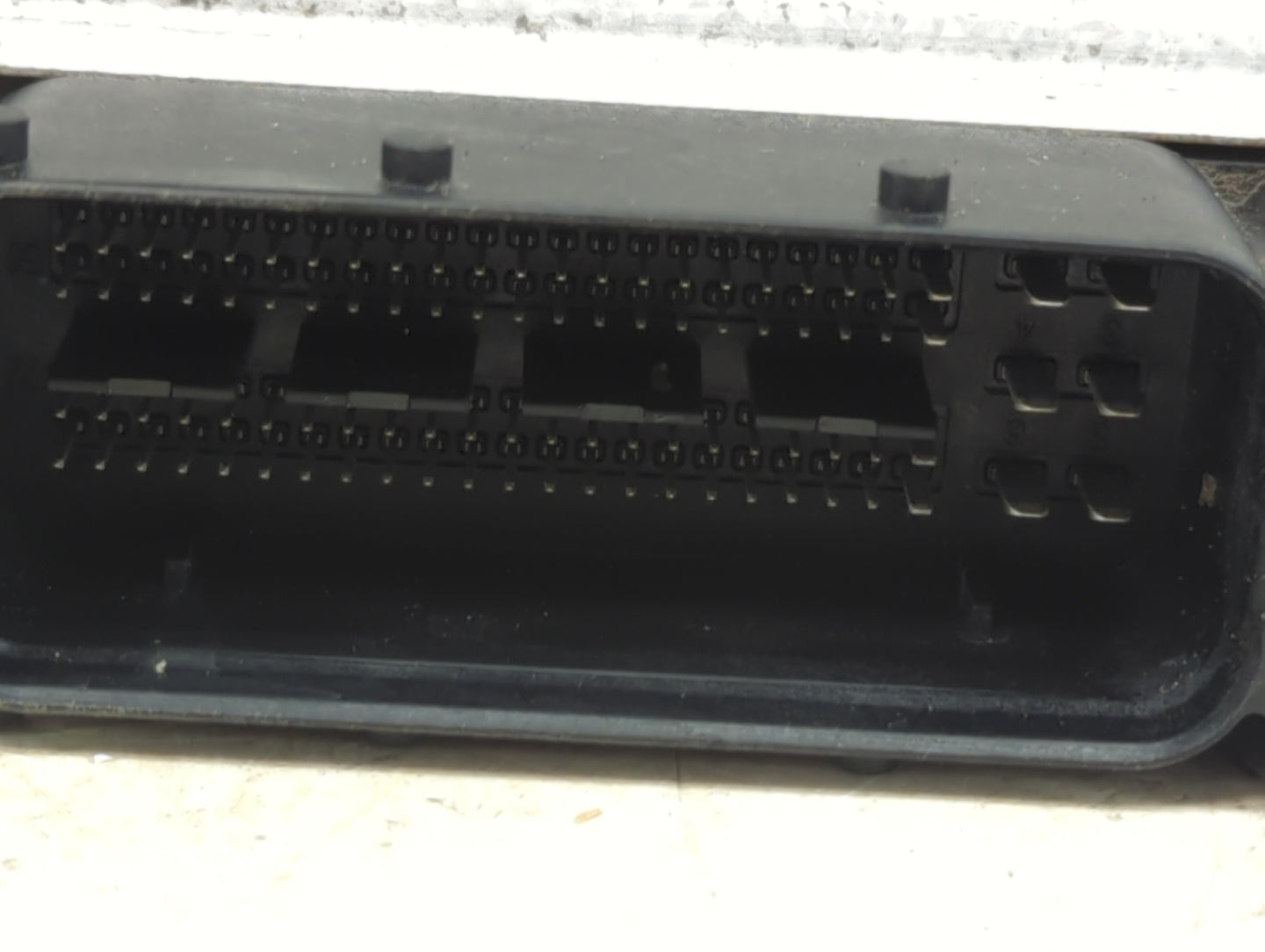 2017-2020 Hyundai Ioniq PCM Engine Control Computer ECU ECM PCU OEM P/N:39101-03HM4 39110-03HM4 Fits Fits 2017 2018 2019 202