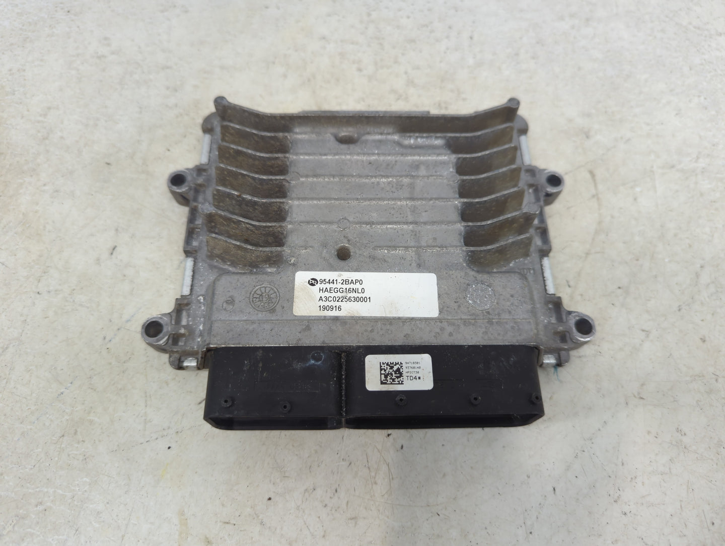 2017-2020 Hyundai Ioniq PCM Engine Control Computer ECU ECM PCU OEM P/N:95441-2BAP0 A3C0225630001 Fits Fits 2017 2018 2019 2