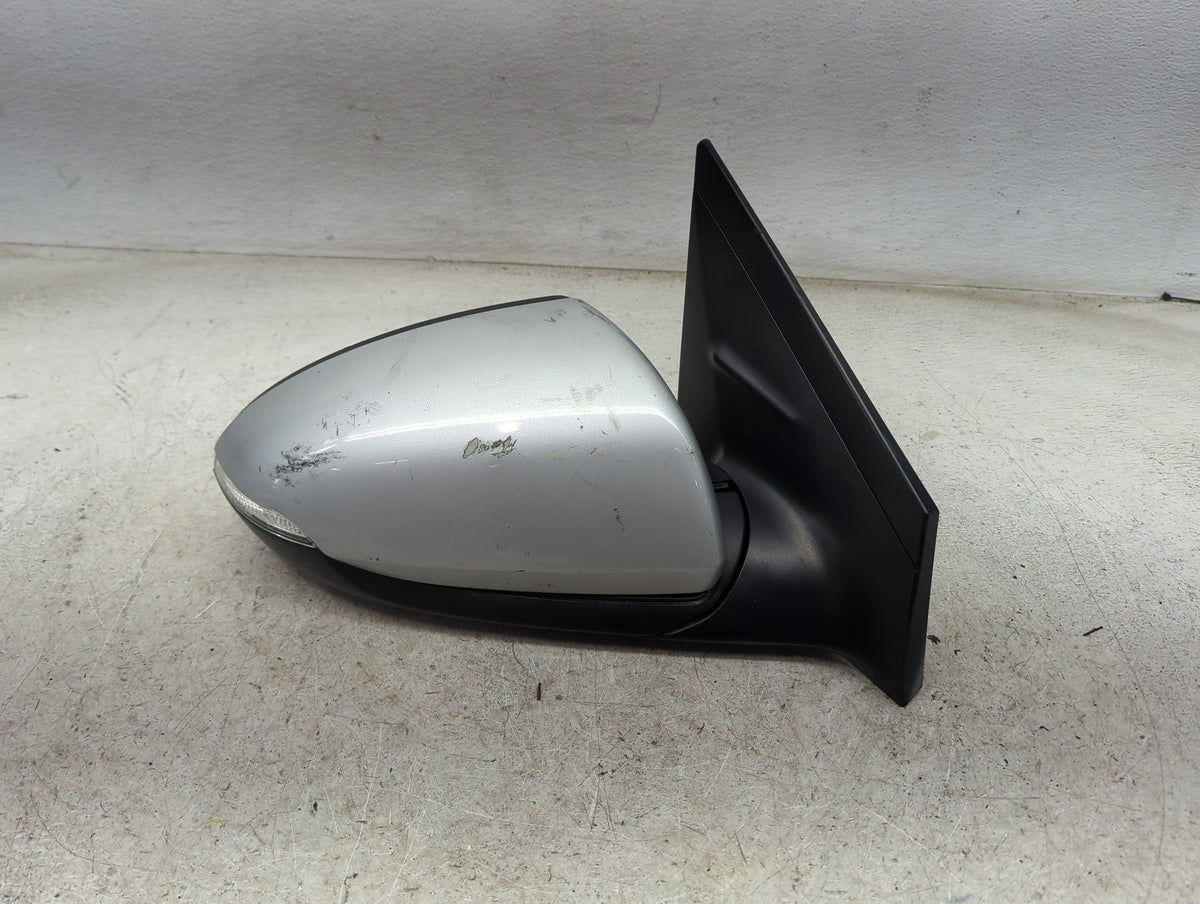 2017-2020 Hyundai Ioniq Passenger Side View Mirror - Right Door Mirror OEM Used - Oemusedautoparts1.com