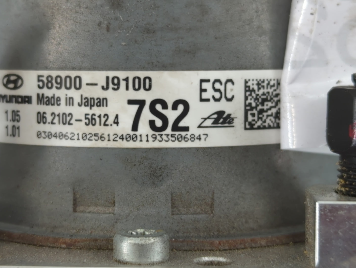 2018-2020 Hyundai Kona ABS Pump Control Module Replacement P/N:58900-J9100 Fits Fits 2018 2019 2020 OEM Used Auto Parts - Oe