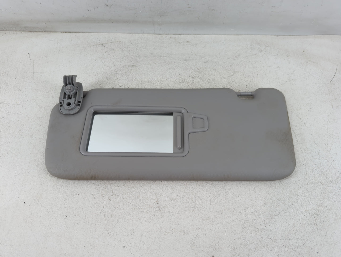 2018-2021 Hyundai Kona Sun Visor Shade Replacement Driver Left Mirror Fits Fits 2018 2019 2020 2021 OEM Used Auto Parts - Oe